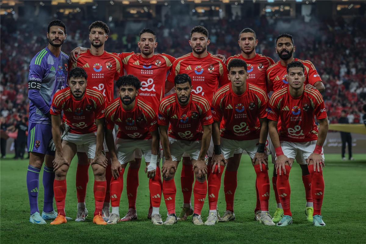 حقيقة تأجيل مباراة الاهلي المصري والاهلي السعودي الودية.. حفل اعتزال النجم السعودي خالد مسعد