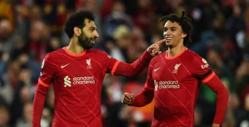 أرنولد: محمد صلاح أقرب صديق لي في ليفربول.. وأخاف من قططه