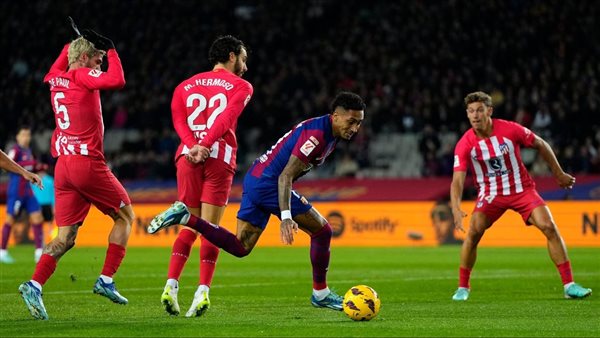 معلومات عن معركة برشلونة وأتلتيكو مدريد في الدوري الإسباني