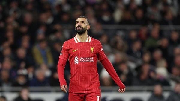 أولهم محمد صلاح.. 10 لاعبين يحق لهم التوقيع لأى نادٍ مجانًا فى يناير (إنفوجراف)